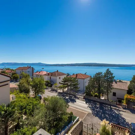Elena * Crikvenica