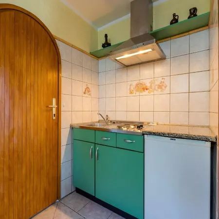 Apartment Elena *