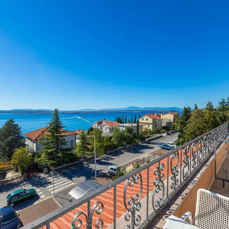 Elena Apartment Crikvenica